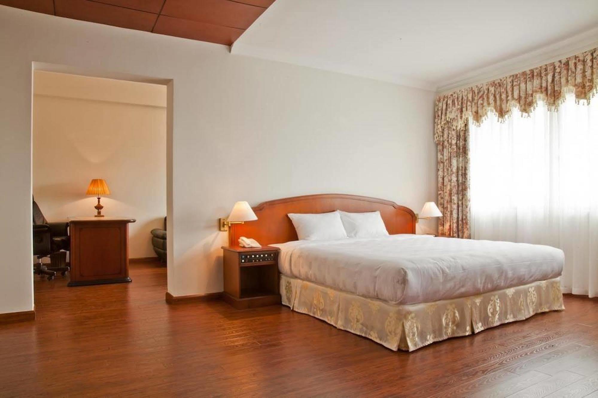 Green Park Hotel Hanoi Dış mekan fotoğraf